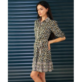 Short printed dress Aimelia Dr4463 in Black with a frilled hem.